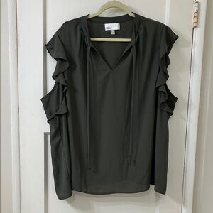 Nordstrom Women's Ruffled Gray Blouse